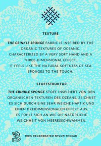 Gekreukt sponsstof in licht aqua, met een zachte, driedimensionale textuur geïnspireerd op oceaansponzen, gemaakt van 100% gerecycled nylon draad.