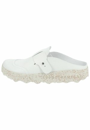 Clogs - white