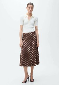 Mango ROMEO - Jupe trapèze - brown