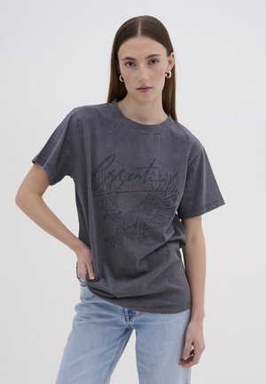 HANNE - T-shirt imprimé - medium grey random wash