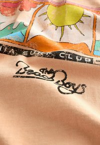 Next LICENSE REGULAR - T-shirts print - beach boys orange
