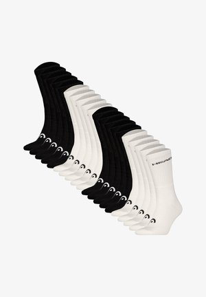 Gestapelte Paare von schwarz-weißen Socken bis zur Mitte der Wade, diagonal angeordnet, wechselnde Farben, mit kleinem Logo nahe den Zehen und Text auf der Bündchen.