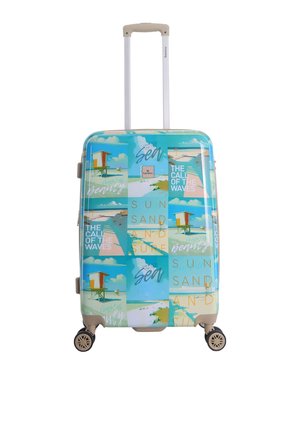 Helles, blaues Gepäckstück mit strandthematischen Drucken, einschließlich Text und Bildern. Verfügt über einen teleskopischen Griff und vier Räder für Mobilität.