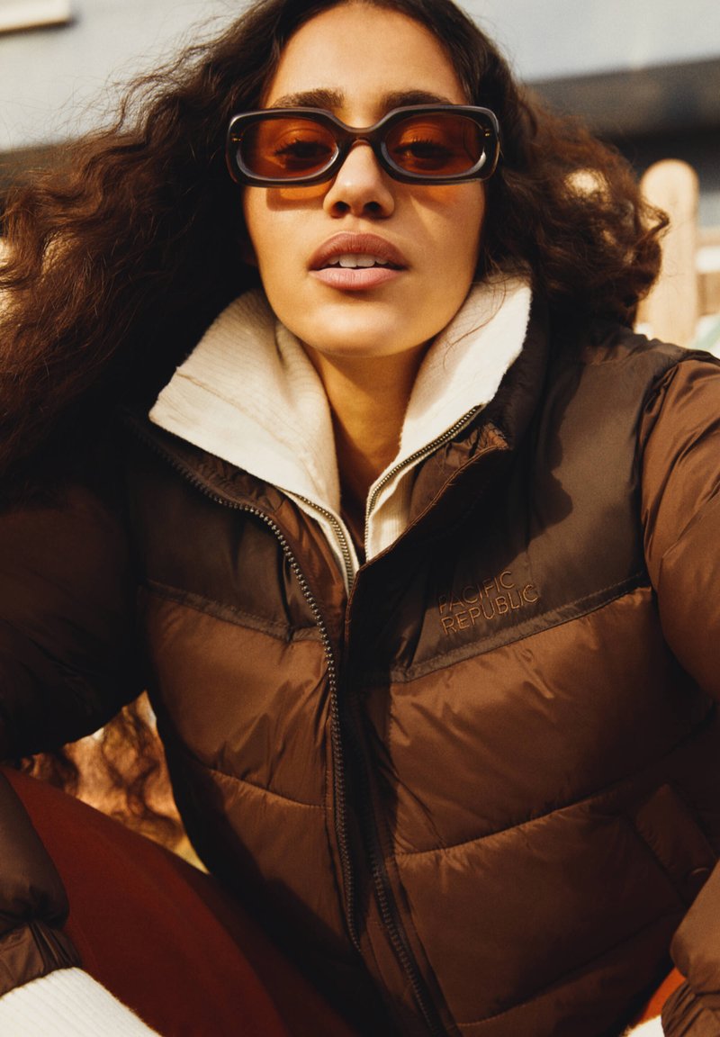Damen Leichte Jacken | PULL&BEAR Winterjacke brown/braun - LK26793 Damen Leichte Jacken | PULL&BEAR Winterjacke brown/braun - LK26793