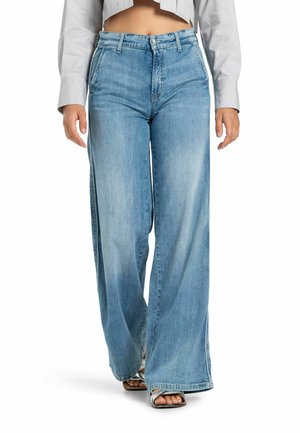 Helle blaue weite Jeans mit hoher Taille, aus Denim gefertigt, im klassischen Fünf-Taschen-Design und mit subtilen Ausbleichungen.