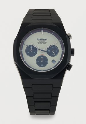 Fekete fém D1 Milano kronográf óra fehér számlappal, három segédszámlappal, 4 óránál dátumablakkal és fekete láncszemes szíjjal.