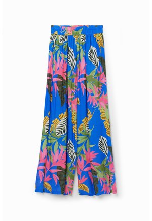 Weite blaue Hosen mit elastischem Bund, mit einem tropischen Blumenmuster in Rosa, Grün, Gelb und weißen Blättern.