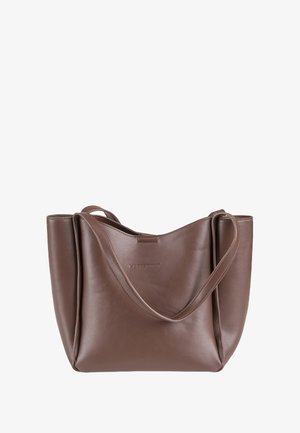 Brown leren totebag met een zachte, gestructureerde vormgeving. Bevat een enkele lange schouderband en een geperst logo-detail aan één zijde.