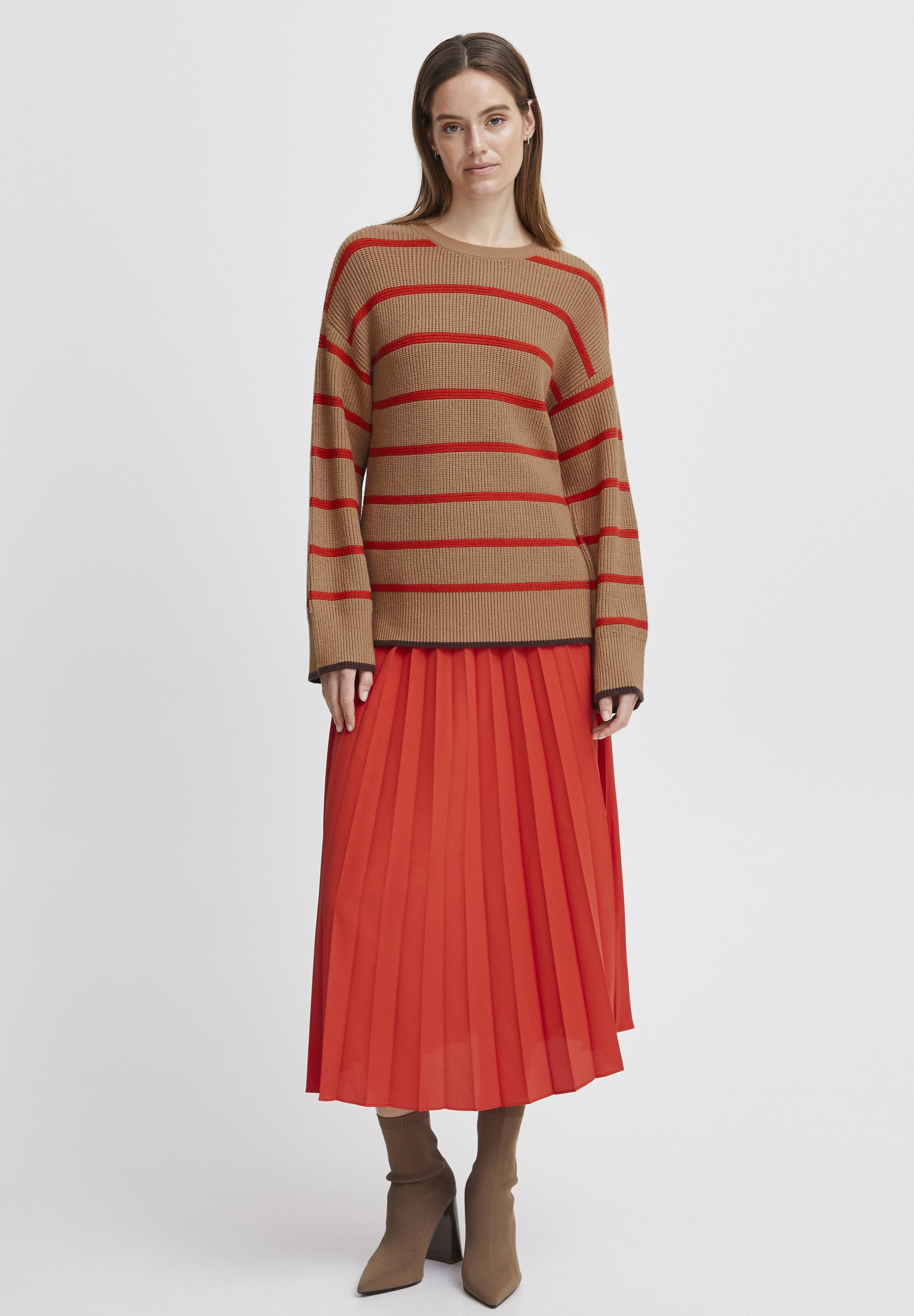 売れ筋商品|||ビーヤング ニット&セーター レディース アウター BYMILO - Jumper - aurora red mix b.young BYMILO - Jumper - aurora red mix/evergreen - Zalando