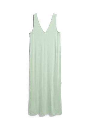 Ärmelloses, hellgrünes, langes Kleid mit V-Ausschnitt und geradem Schnitt, flach auf weißem Hintergrund ausgebreitet.