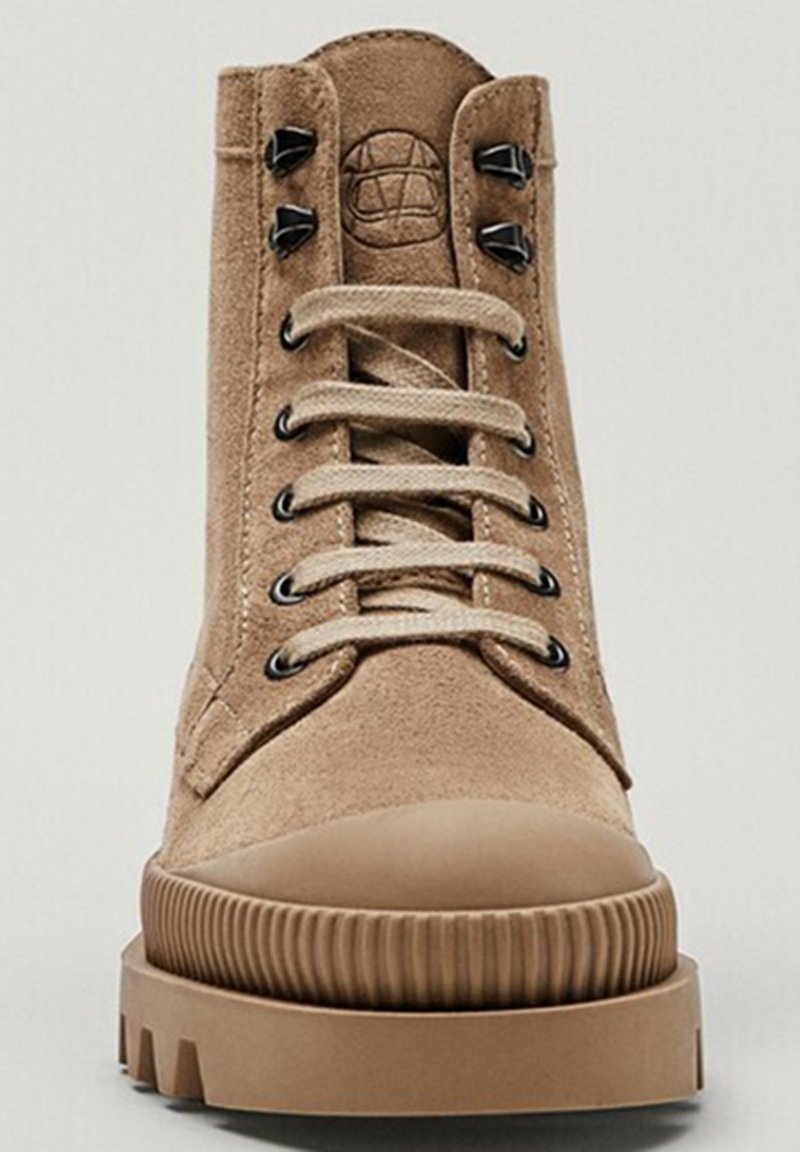 Massimo Dutti Lace-up ankle boots - beige - (Pre-owned  display picture 2