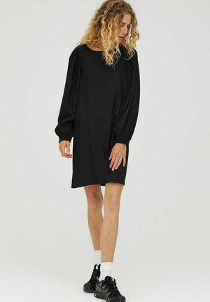 EMBRYNA-M - Robe de jour - black