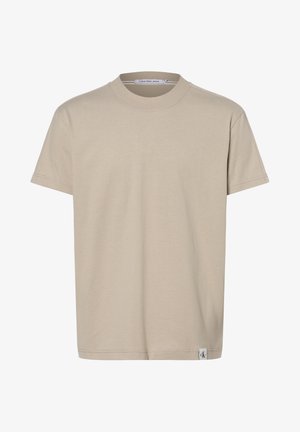 Beiges Baumwoll-T-Shirt mit Rundhalsausschnitt, kurzen Ärmeln, geradem Schnitt und dezenten Nahtdetails. Mit kleinem Logostick am Saum.