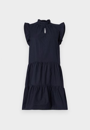 Sininen mekko, joka on valmistettu kevyestä kankaasta, jossa on röyhelökaula-aukko ja lyhyet hihat, sekä kerroksellinen helma.