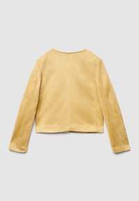 Gelbe Kunstwildlederjacke mit rundem Ausschnitt, langen Ärmeln und kurzem Schnitt. Verfügt über klare Linien und minimales Detaildesign auf der Rückseite.