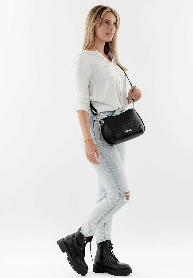 SURI FREY SFY GINNY - Borsa a tracolla - black