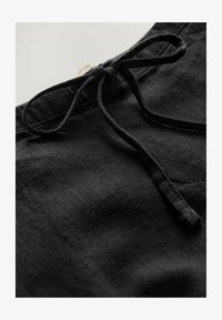 Niet geselecteerd, black