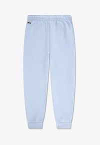 Neselectat, panorama