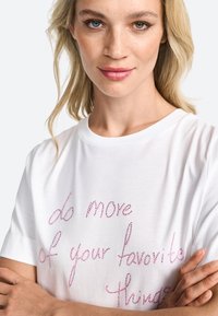 Rich & Royal T-shirt imprimé - white