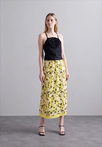 MUNTHE OMI - Puzdrová sukňa - lemon