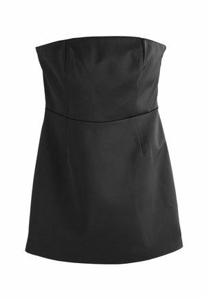 Schwarzes trägerloses Kleid aus glattem Stoff, mit einem figurbetonten Oberteil, einer definierten Taille und einem ausladenden Saum. Minimalistisches Design ohne Muster.