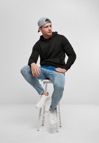 Urban Classics TERRY - Mikina s kapucňou - black