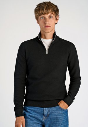 - Sweter
