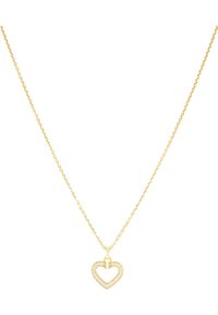 Guld halskæde med en hjerteformet vedhæng prydet med klare ædelsten, som fremhæver en poleret overflade og indviklet detaljering.