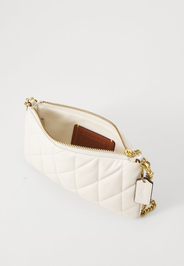 QUILTED PILLOW POUCH BAG - Clutch - chalk4