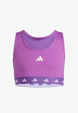 Violetinė Adidas sportinė liemenėlė su tinklelio vidiniu pamušalu ir baltu logotipu ant krūtinės bei juostos, ant balto fono.