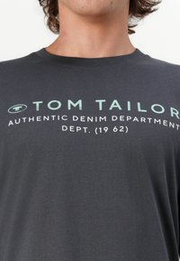 TOM TAILOR Camiseta de manga larga - tarmac grey