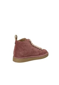 Scarpe mid-top in suede rosa polveroso, con punta tonda, lacci beige e suola in gomma color sabbia con un motivo di battistrada testurizzato.