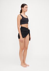 It's Now Cool THE SARONG - Rannatarvikud - black
