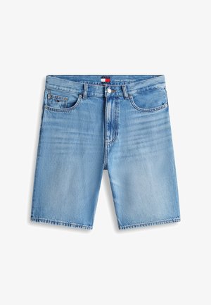 Tommy Jeans, JAIMIE WHISKERED RELAXED DENIM SHORTS - Τζιν σορτς - denim medium
