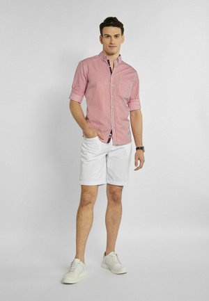 Shirt - red