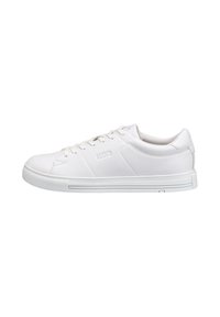 Weiße Ledersneaker mit runder Zehenkappe, flachen Schnürsenkeln und Gummisohle. Verfügt über eine glatte Textur und ein geprägtes Logo an der Seite. Minimalistisches Design.