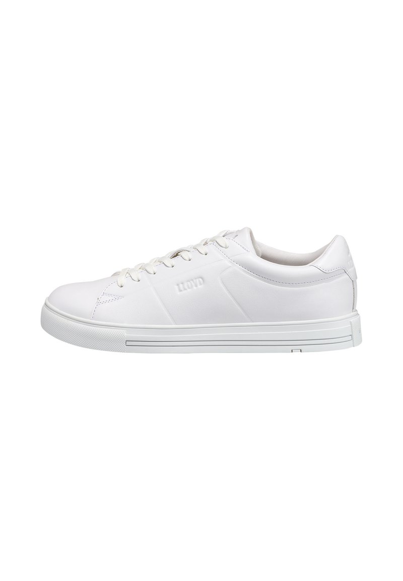 Weiße Ledersneaker mit runder Zehenkappe, flachen Schnürsenkeln und Gummisohle. Verfügt über eine glatte Textur und ein geprägtes Logo an der Seite. Minimalistisches Design.