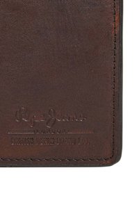 Pepe Jeans TATE - Piniginė - brown