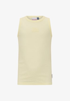 Bezrekawnik w bladym żółtym kolorze, prążkowany, z okrągłym dekoltem i małym tłoczonym logo na piersi.