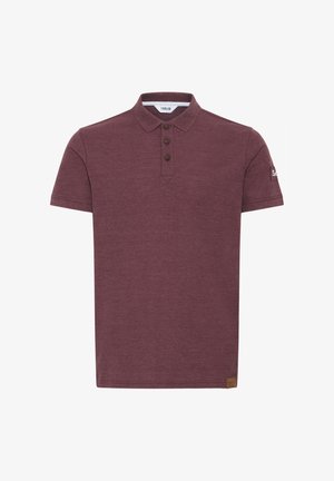 Burgunderfarbener Poloshirt mit kurzen Ärmeln, Drei-Knopf-Leiste, strukturiertem Stoff und Logo-Akzent am Ärmel. Lederschild am Saum.