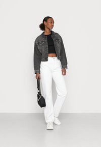 Rolla's CLASSIC STRAIGHT VINTAGE - Calças de ganga de perna direita - vintage white