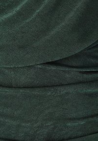 Unselected, khaki