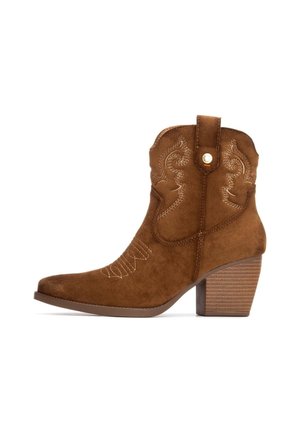 Botines camperos - camel