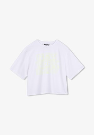 T-shirt blanc court à manches courtes avec col rond et texte jaune "NEW YORK DKNY" à l'avant.