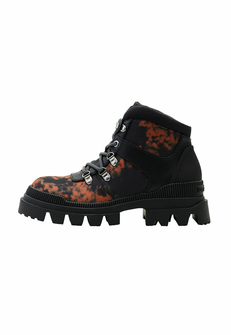 Botines con cordones