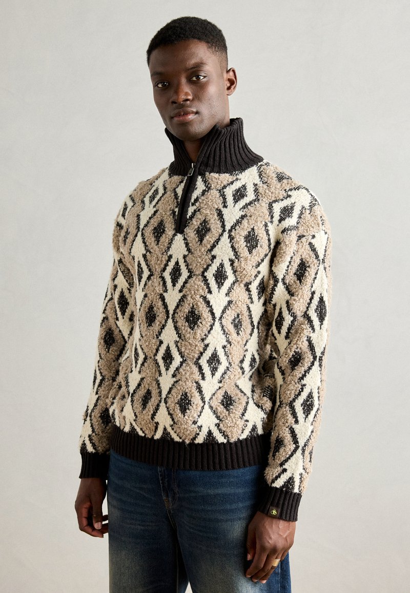 Scotch & Soda ARGYLES DROPPED SHOULDER PULLOVER - Strickpullover - eggnog