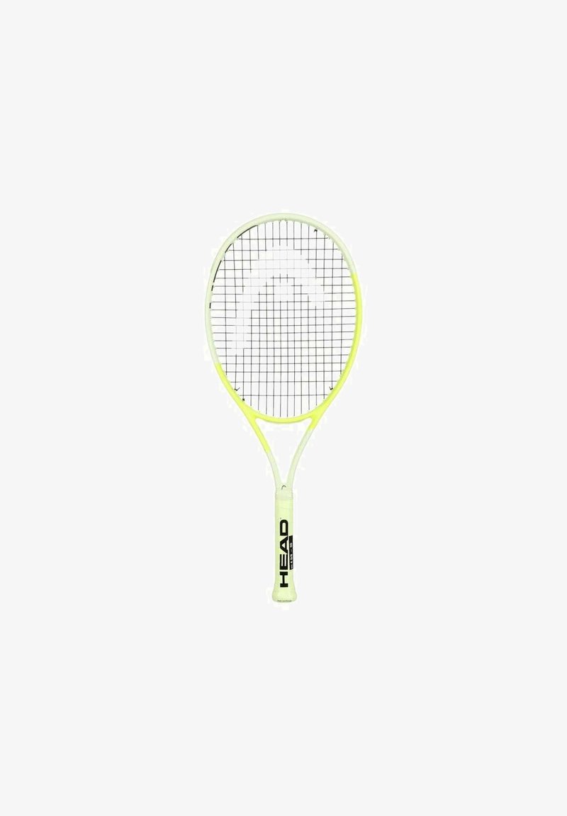 Tennisracket met een wit frame en gele accenten. Bevat een gegrepen handvat, zwarte snaren en een cirkelontwerp voor de kop.