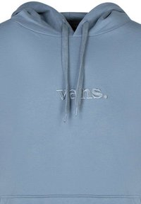 Haut à capuche bleu clair en tissu doux, avec une poche kangourou et un cordon de serrage. Logo brodé "vans." en blanc sur la poitrine.