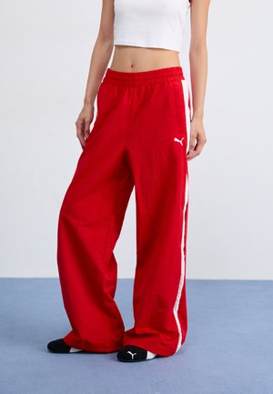 Puma RELAXED TRACK - Treniņtērpa apakšdaļas - for all time red