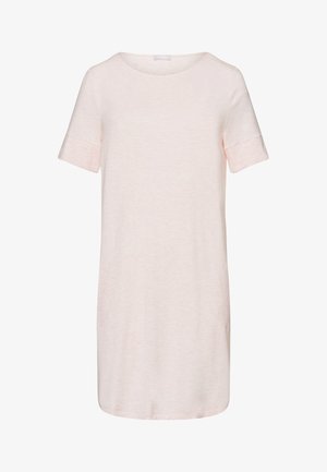 Lichtroze, kortom ilerjurk met een ronde hals. Gemaakt van zachte, gestructureerde stof, met zijzakken en een ontspannen pasvorm.